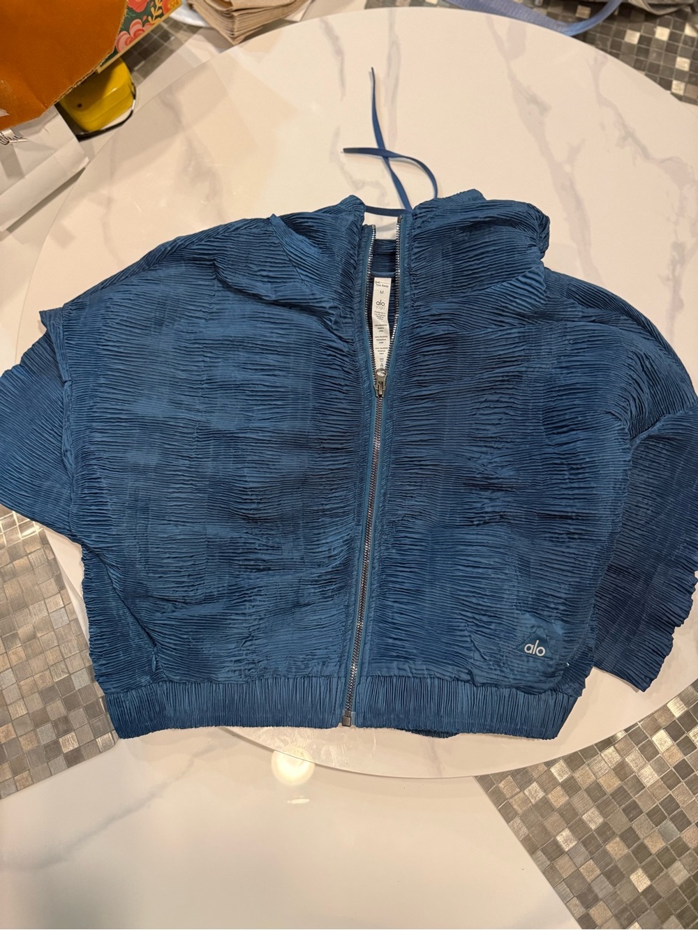 ALO Yoga women Blue Textured Zip Hoodie